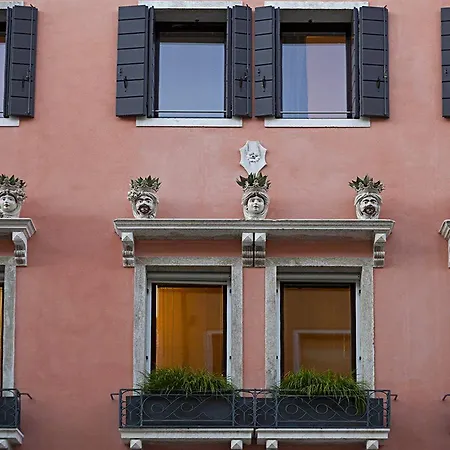 Bed & Breakfast Palazzetto 113 Venice
